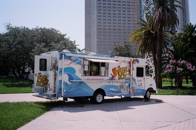 How To Choose A Perfect Location For Your Food Truck Business
